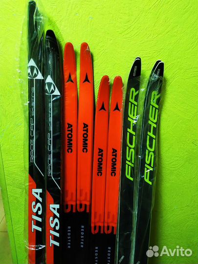 Лыжи беговые юниорские Atomic, Tisa, Fisher