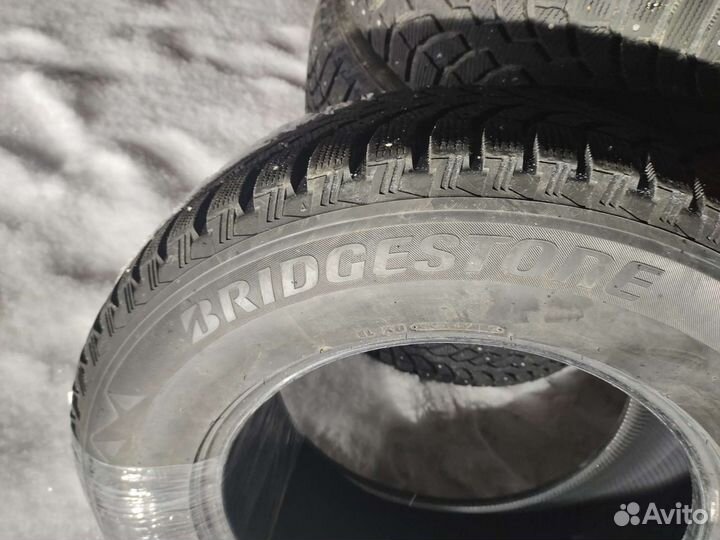 Bridgestone Sports Tourer MY-01 285/60 R18