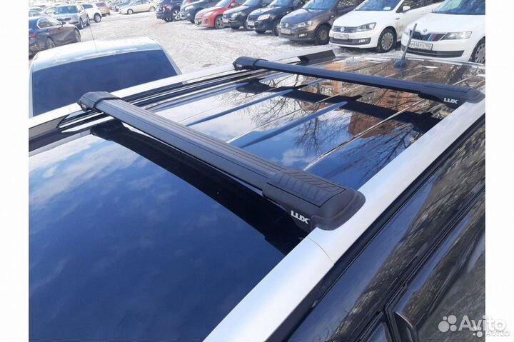 Багажник поперечины на крышу на рейлинги