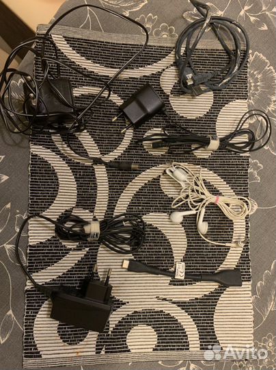 Зарядное устройство