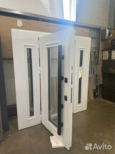 Двери входные металлические, установка