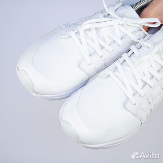 Кроссовки Asics