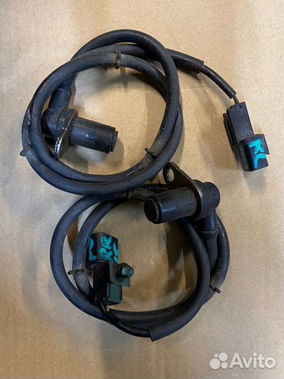 Датчик ABS задний левый правый Паджеро 4