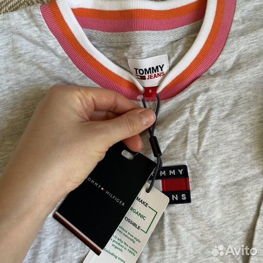 Лонгслив укороченный Tomy Hilfiger S новый