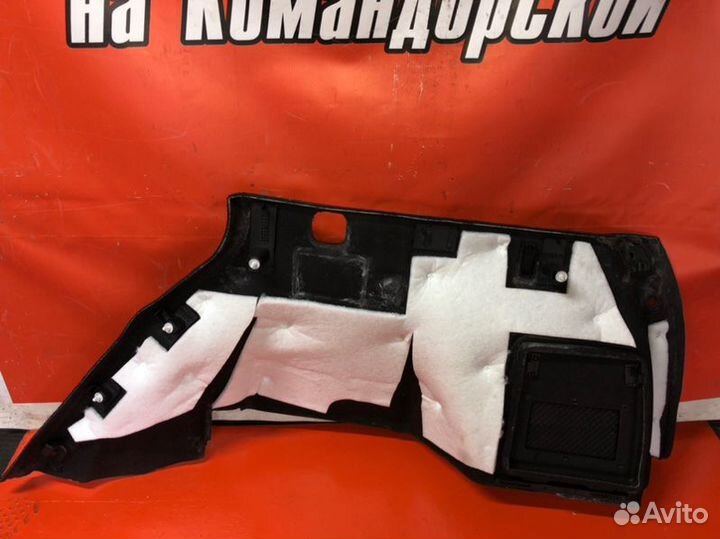 Обшивка багажника задняя Mercedes-Benz Gle-Class