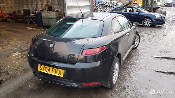 Разбор на запчасти Alfa Romeo GT