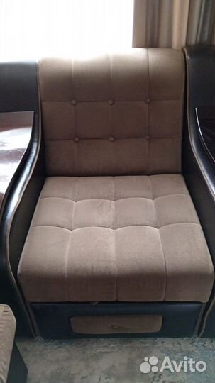 Угловой диван с креслами бу