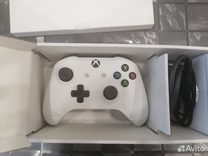 Геймпад xbox One