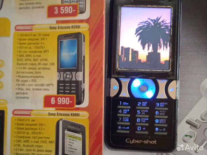 Телефон sony ericsson К550i