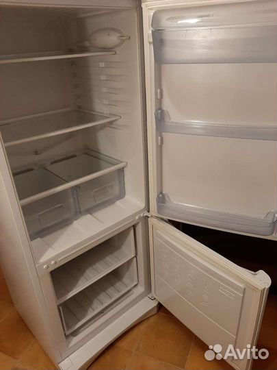 Холодильник Индезит