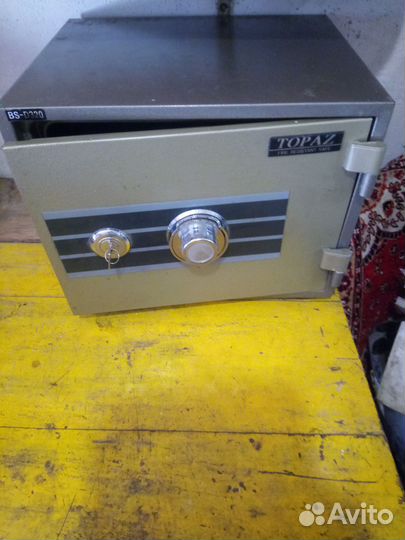 Сейф для денег