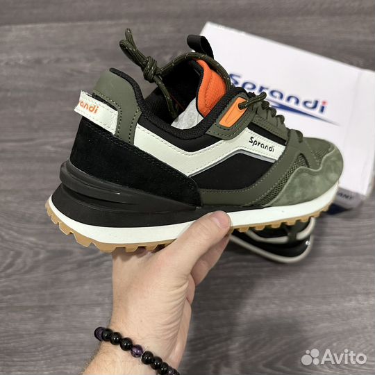Кроссовки Sprandi