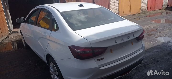 LADA Vesta 1.6 МТ, 2023, 15 км