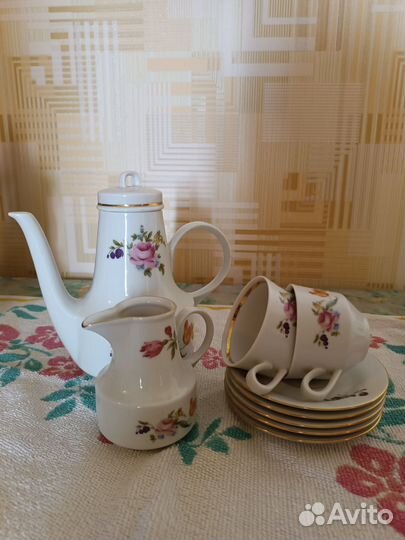 Продан. В доставке. Кофейный сервиз гдр