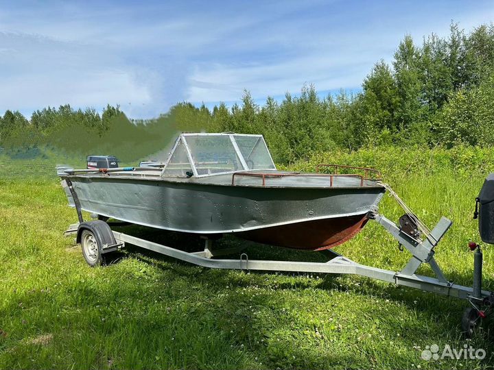 Лодка Прогресс-4 с мотором Yamaha 40 лс и прицепом