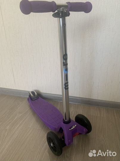 Самокат трехколесный micro maxi