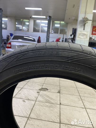 Falken azenis fk510 R20 245/45