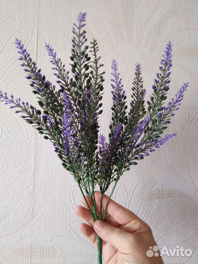 Исскустенная зелень