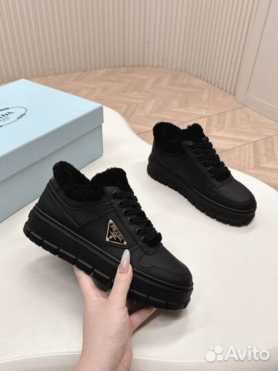 Кроссовки кеды на меху Prada