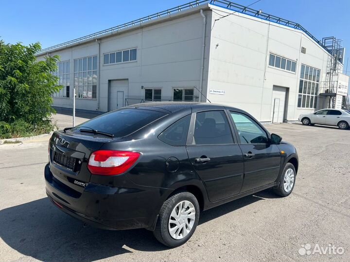 LADA Granta 1.6 МТ, 2015, 169 100 км