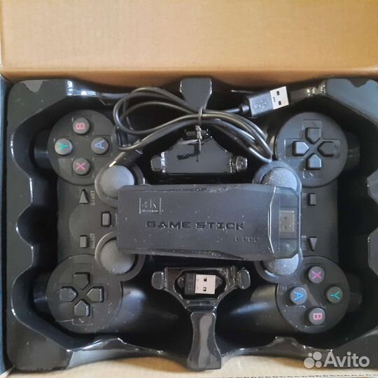 Игровая приставка game stick