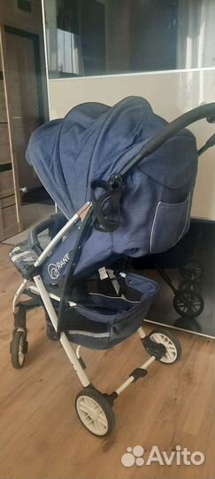 Коляска прогулочная
