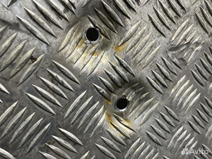 2239093 Защита глушителя Scania 5-series