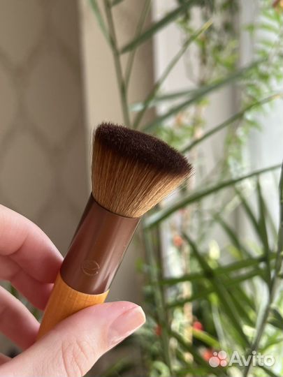 Кисти для макияжа