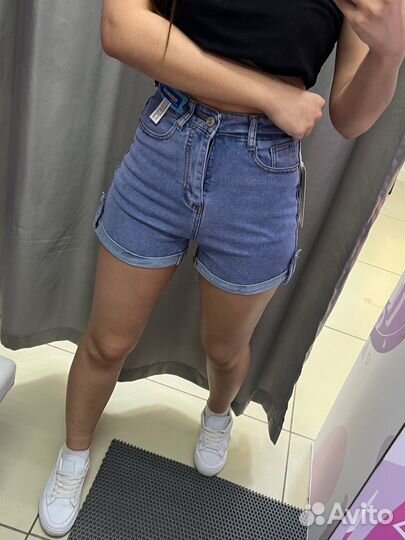 Джинсовые шорты новые