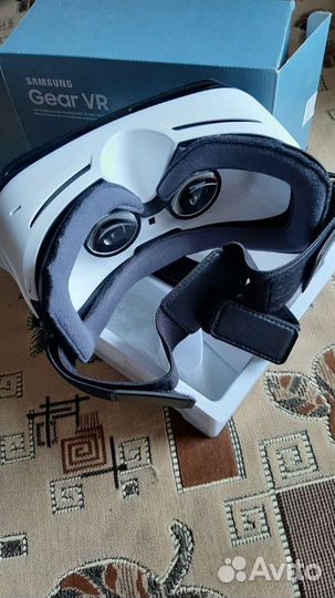 Очки виртуальной реальности samsung gear vr