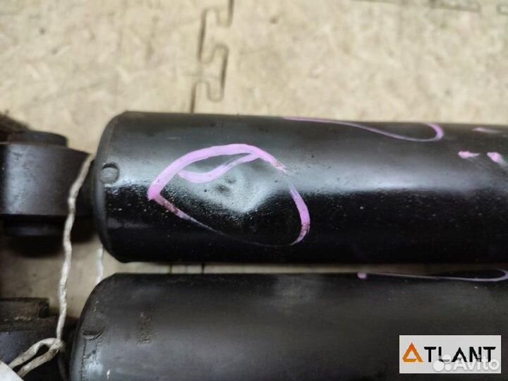 Амортизатор задний toyota lite ACE noah