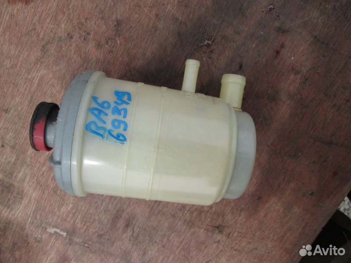 Бачок гидроусилителя Honda Odyssey RA6 F23A 2002/5