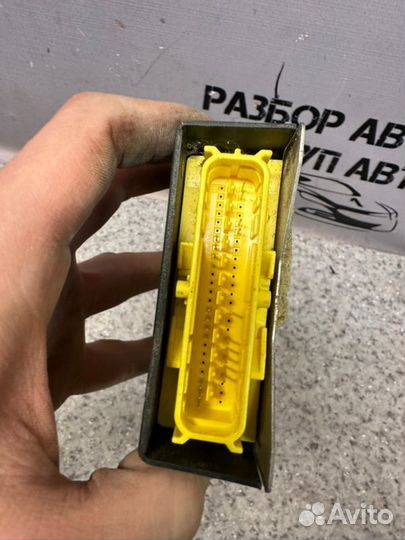 Блок SRS Skoda Fabia 2 универсал 1.4