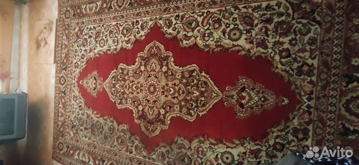 Ковер бу шерстяной