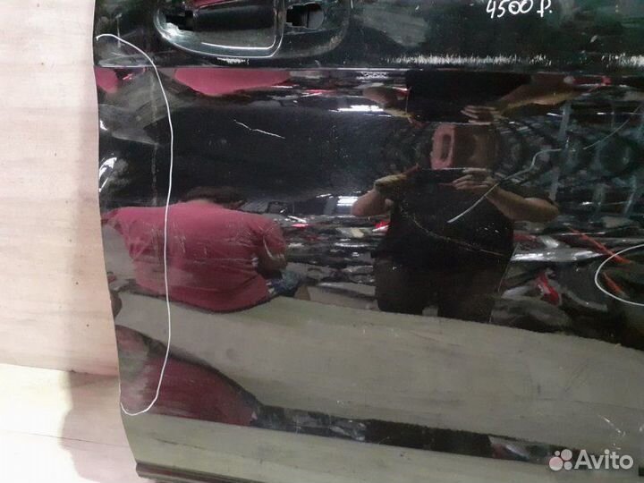 Дверь Mercedes Benz W447