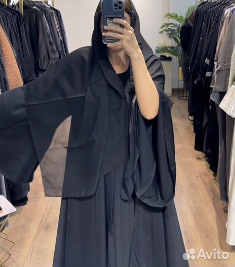 Абая черная