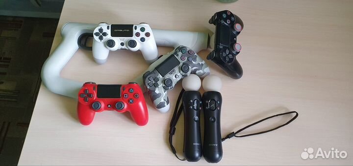 Игровая приставка ps4