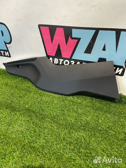 Декоративная накладка центральной консоли Buick