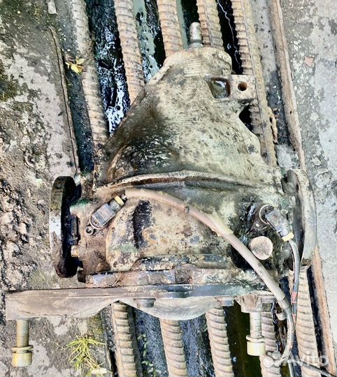 Редуктор задний Mercedes 124 E 500