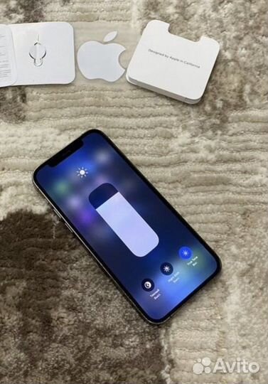 iPhone 12 Pro, 256 ГБ