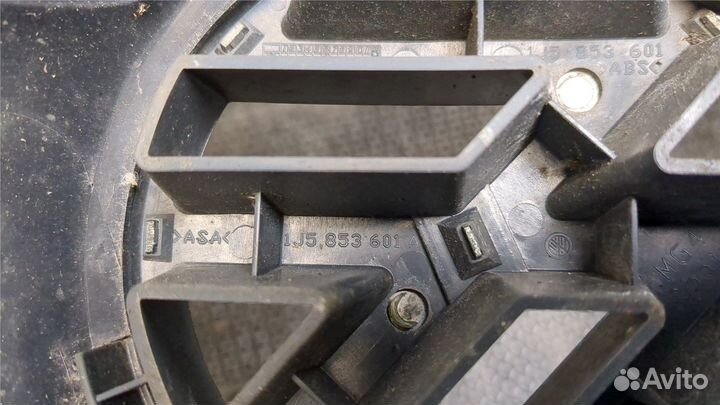 Решетка радиатора Volkswagen Polo, 2004