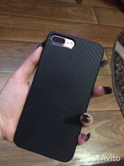 Телефон iPhone 7 plus