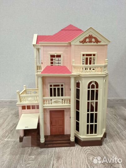 Домик кукольный составной