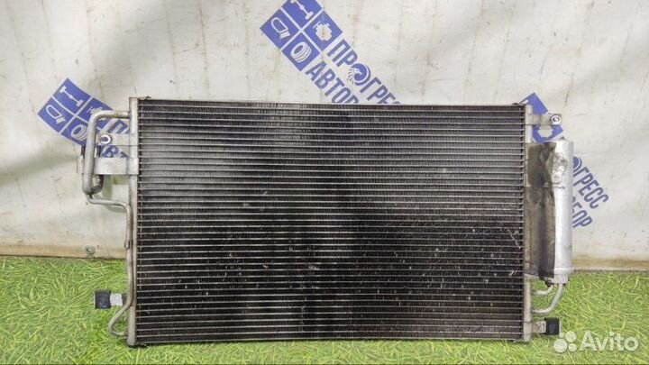 Радиатор кондиционера Hyundai Tucson хэтчбек 2.0