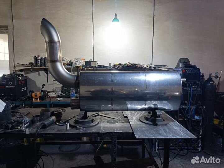 Глушитель для комбайна Claas Jaguar 850