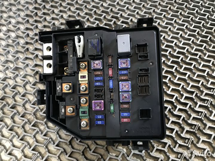 Блок предохранителей Honda Civic