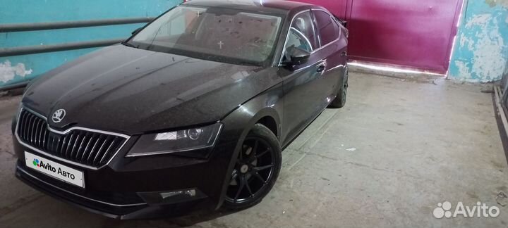 Skoda Superb 1.4 AMT, 2016, битый, 82 000 км