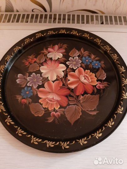 Поднос металлический