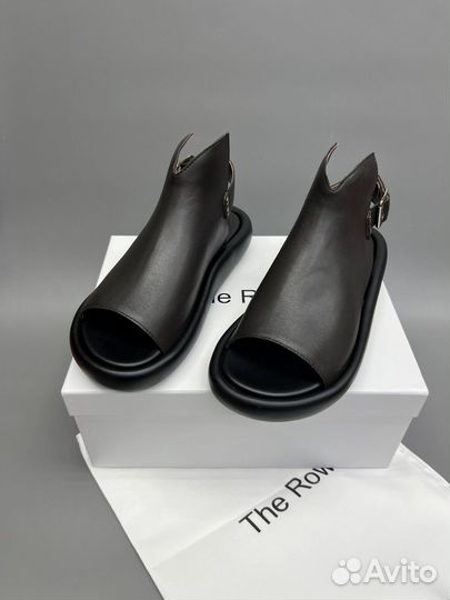 Босоножки женские The row