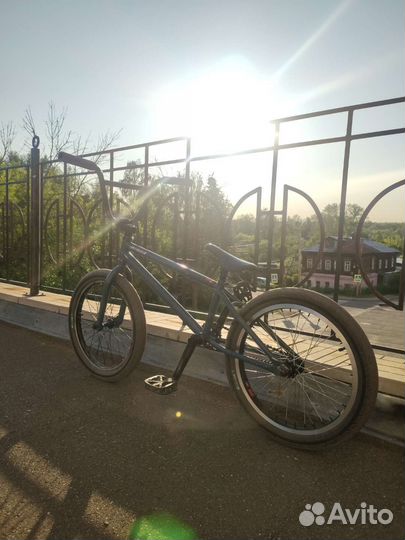 Трюковой велосипед bmx